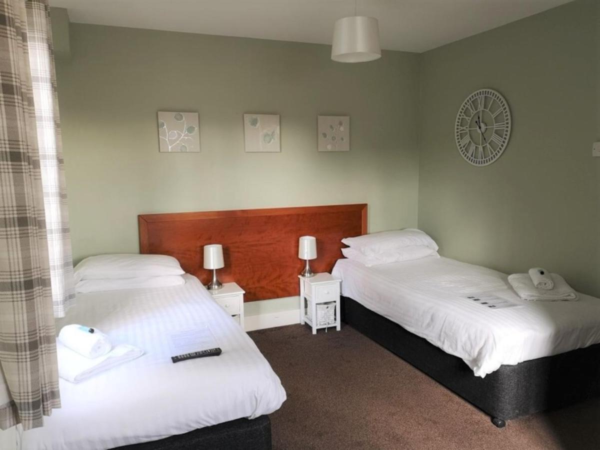 Chalet Cottages Streatley  ภายนอก รูปภาพ